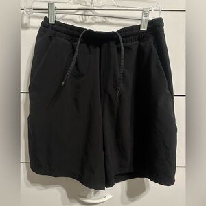 Men’s Lululemon shorts size small